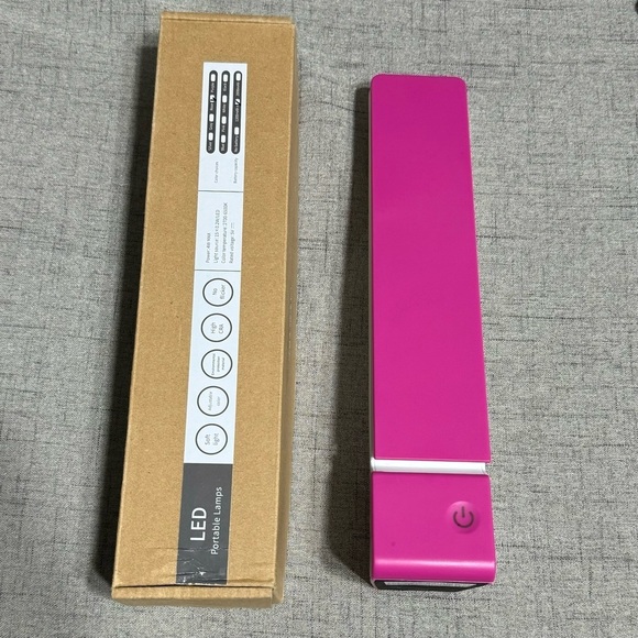 Sparkle & Co. LED Portable Lamp Rechargeable Desk Light Nwt - Picture 8 of 10